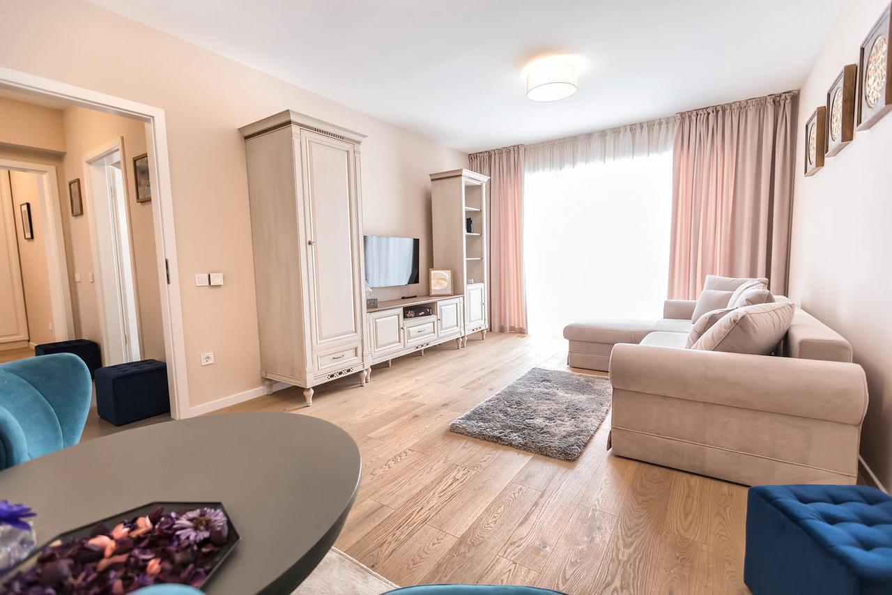 Cosmopolit Booking Brașov Exterior foto