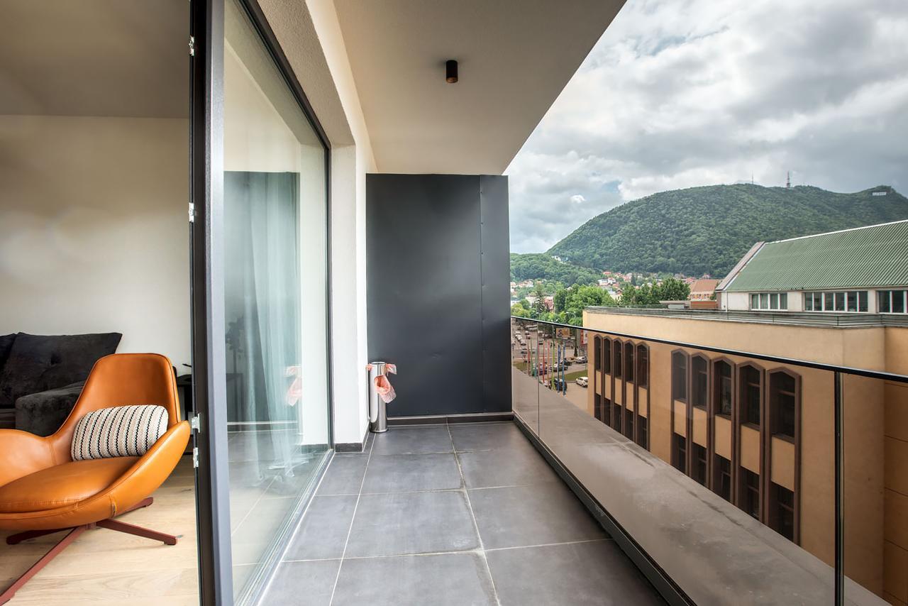 Cosmopolit Booking Brașov Exterior foto