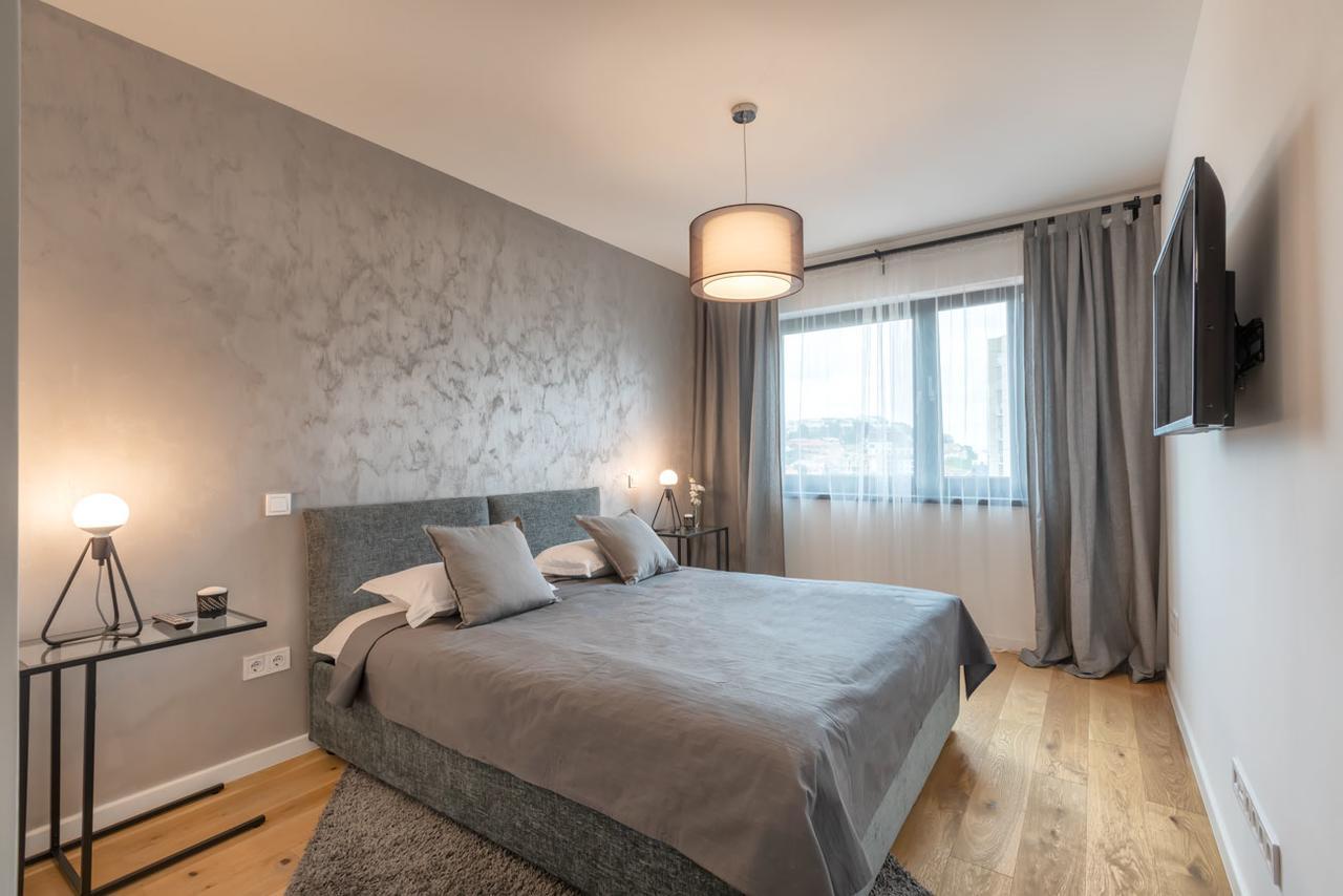 Cosmopolit Booking Brașov Exterior foto