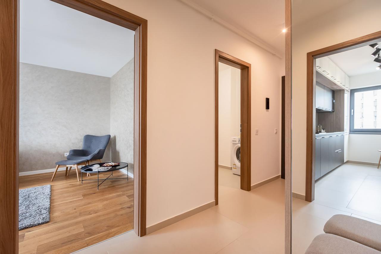 Cosmopolit Booking Brașov Exterior foto